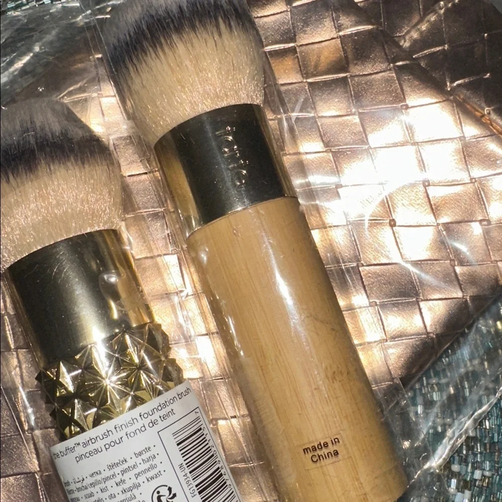 Tarte Makeup Brush Set of 2 with Cosmetic Bag - NEW